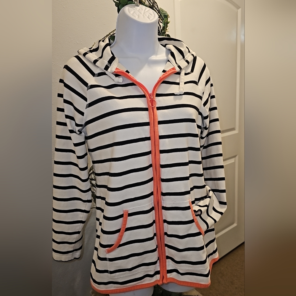 Christopher & Banks Size Small - Picture 1 of 3